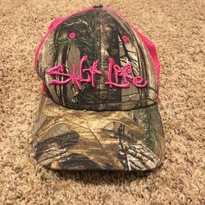 Salt Life Women’s Pink/Camo Snapback Cap